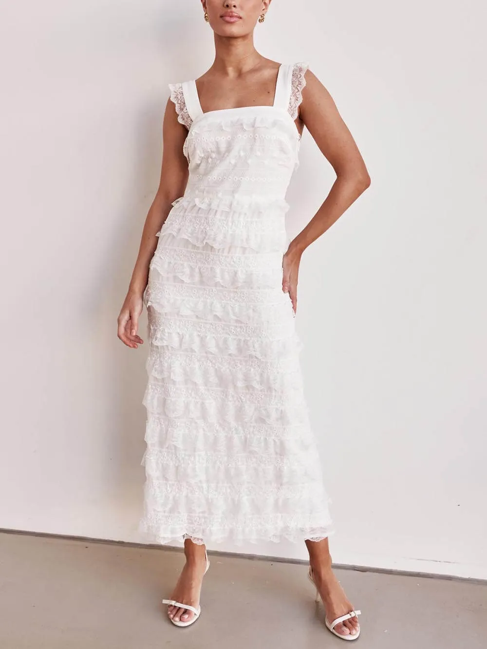 Delicate Layered Lace Detail A-Line Hem Maxi Dress