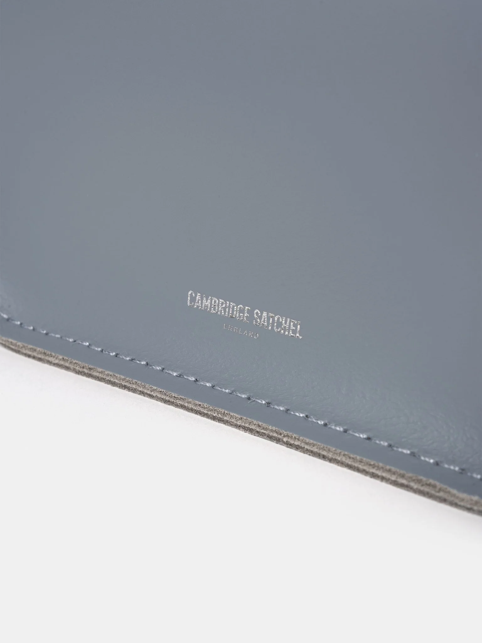 The Mini One Buckle - French Grey