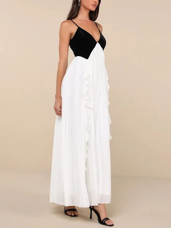 Elegant V-neck Black And White Pleated Maxi Dress