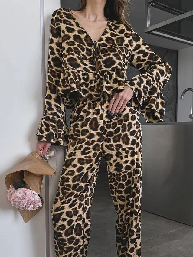 Leopard Printed Long Sleeve Long Pants HomeWear Suit