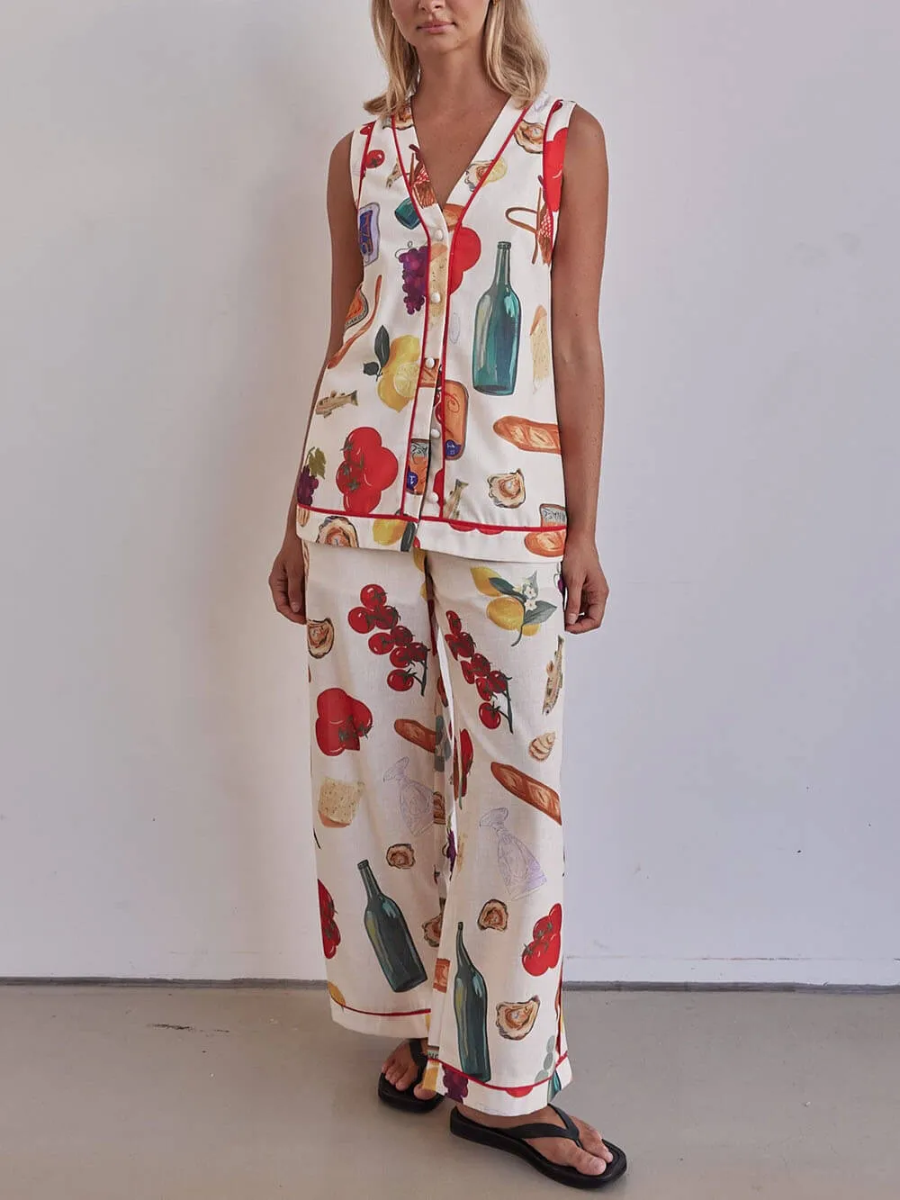 Exclusive Print With Contrasting Red Trim V-neck Button-Front Vest