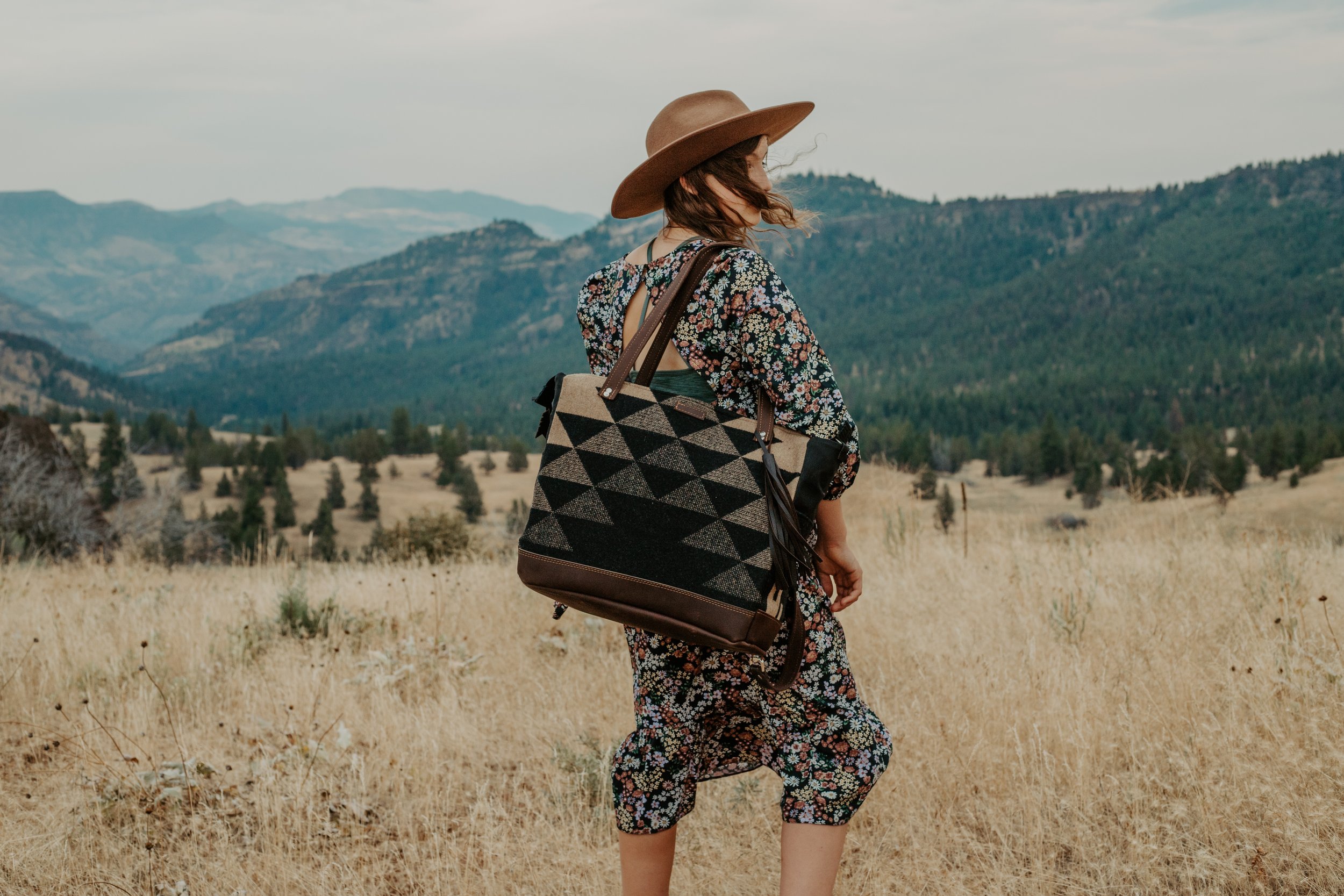 UNISEX DIAPER BAG LARGE TOTE IN GEOMETRIC THUNDERBIRD