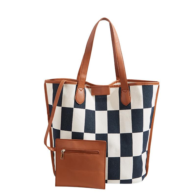 Large Capacity Women's Bag Fashion Canvas Shoulder Armpit Bag Commuter Joker Plaid Tote Bag