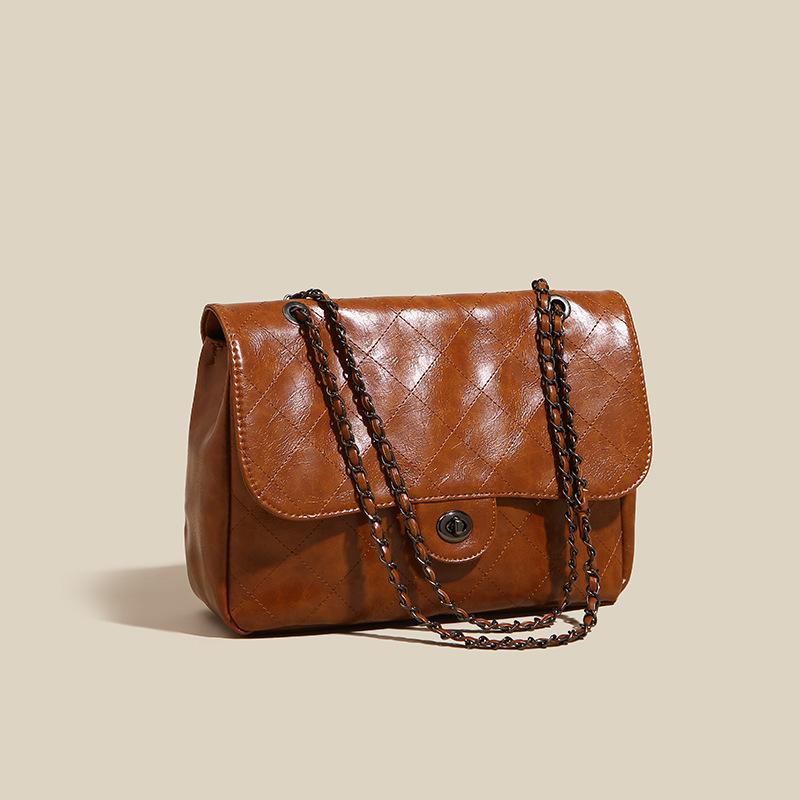 Women's Bag Diamond Chain Stray Bag Retro Large Capacity Commuter Messenger Bag Shoulder Underarm Bag