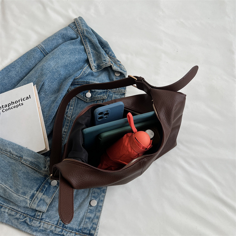 Personality Single Shoulder Large Capacity Tote Bag