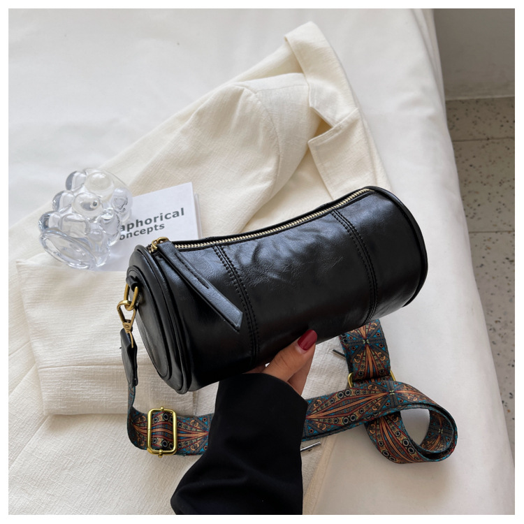 Retro Cylinder Bag Crossbody Bag