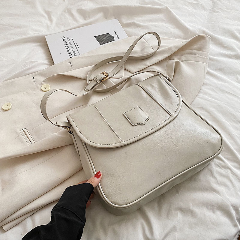 2023 New Niche Fashion Retro Large-capacity Briefcase