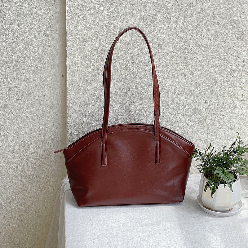 Large Capacity Paraffin Leather Commuter Tote