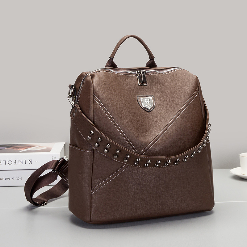 Classic Rivet Large Capacity Women's Backpack