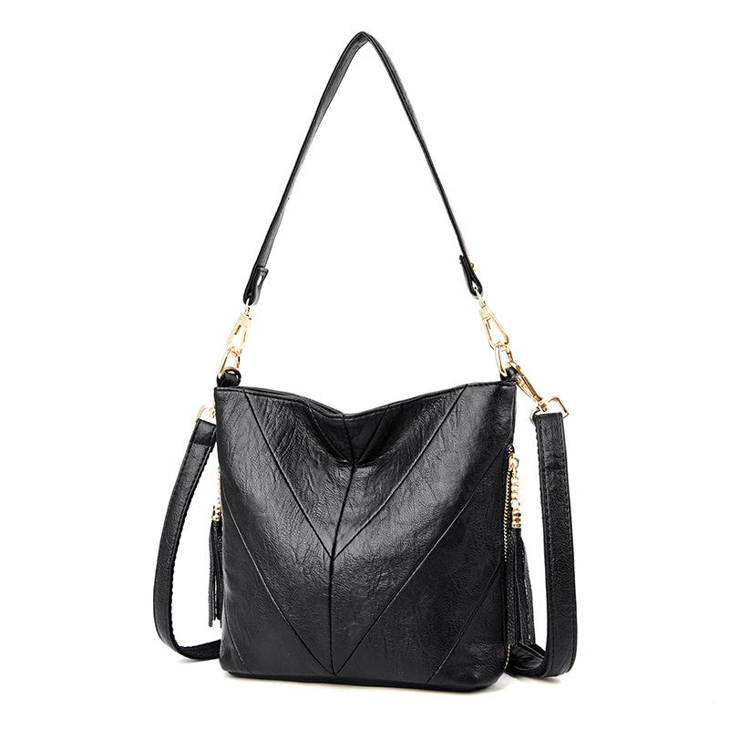 Classic Joker Handheld Tassel Cross Shoulder Bucket Bag