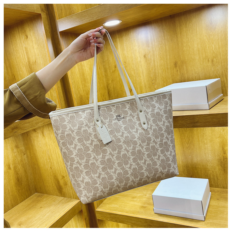 Big Capacity Ladies Leather Bag Tote Bag