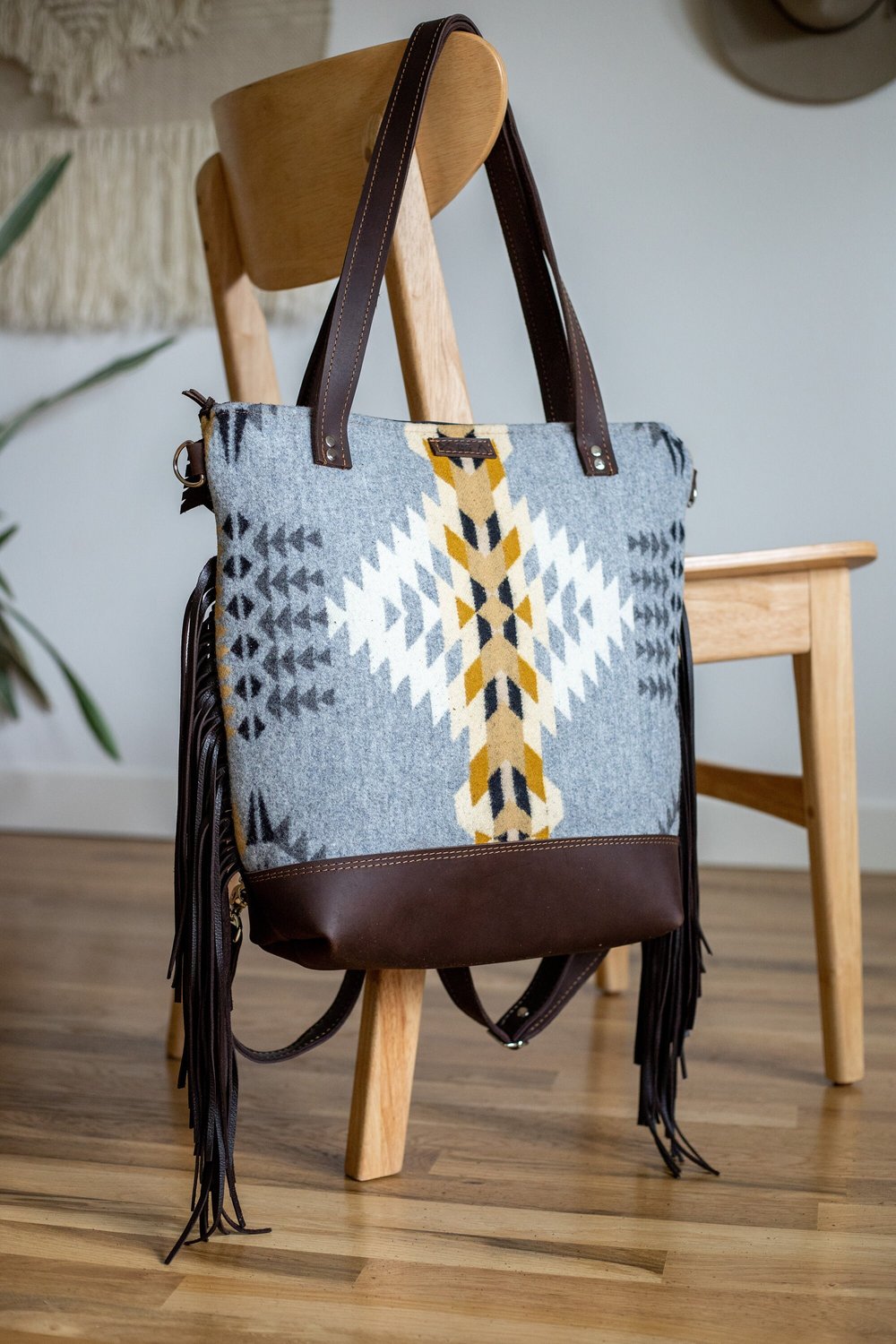 EVERYDAY FRINGE TOTE MADE WITH GRAY RANCHO ARROYO WOOL AND BROWN WAXED LEATHER