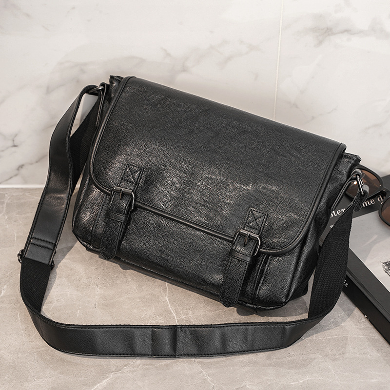 Fashion Casual Light Business Men's Shoulder File Messenger Bag