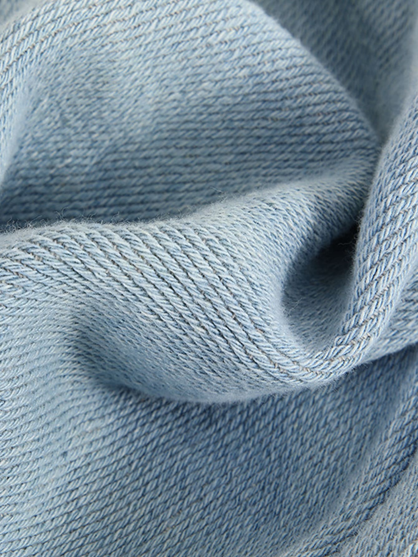 Large capacity leisure bag