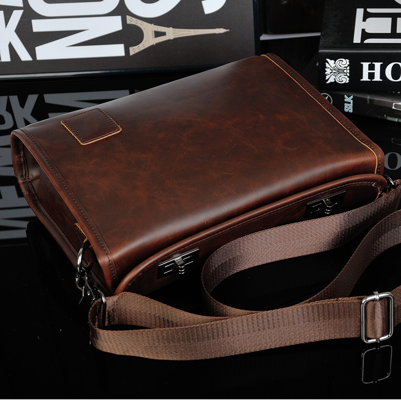 Korean Version Of Simple Casual Retro Men's Shoulder Messenger Bag