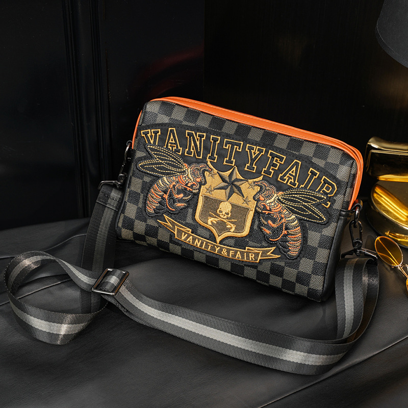 2023 New Men's Fashion Casual Embroidery Shoulder Slung Small Square Bag