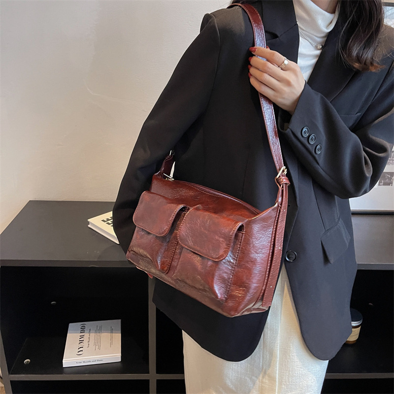 Retro Broadband Crossbody Tote