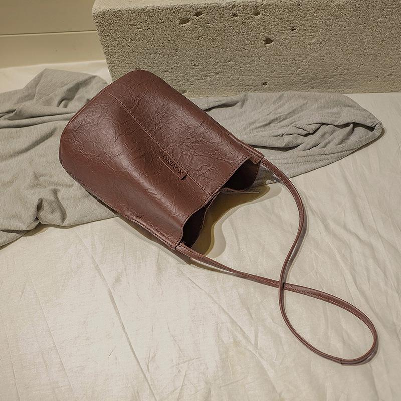 Women's Bag Pleated Leather Bucket Bag New Ladies Slung Shoulder Shopping Bag Fashion Women's Bag