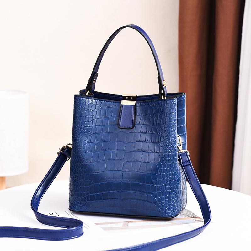 2021 new ladies one-shoulder messenger bucket bag