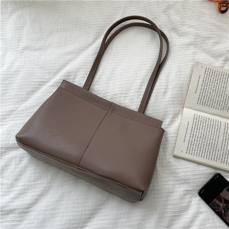 High Capacity Retro Tote