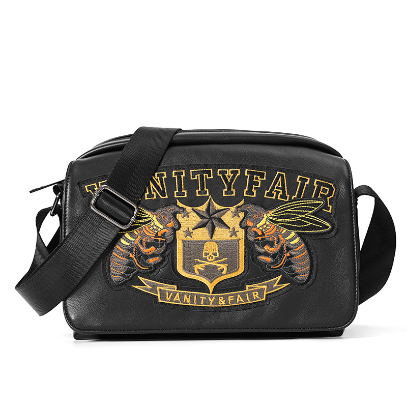 Original Design Embroidery Pattern Tide Brand Street Leisure Men Slung Small Square Bag