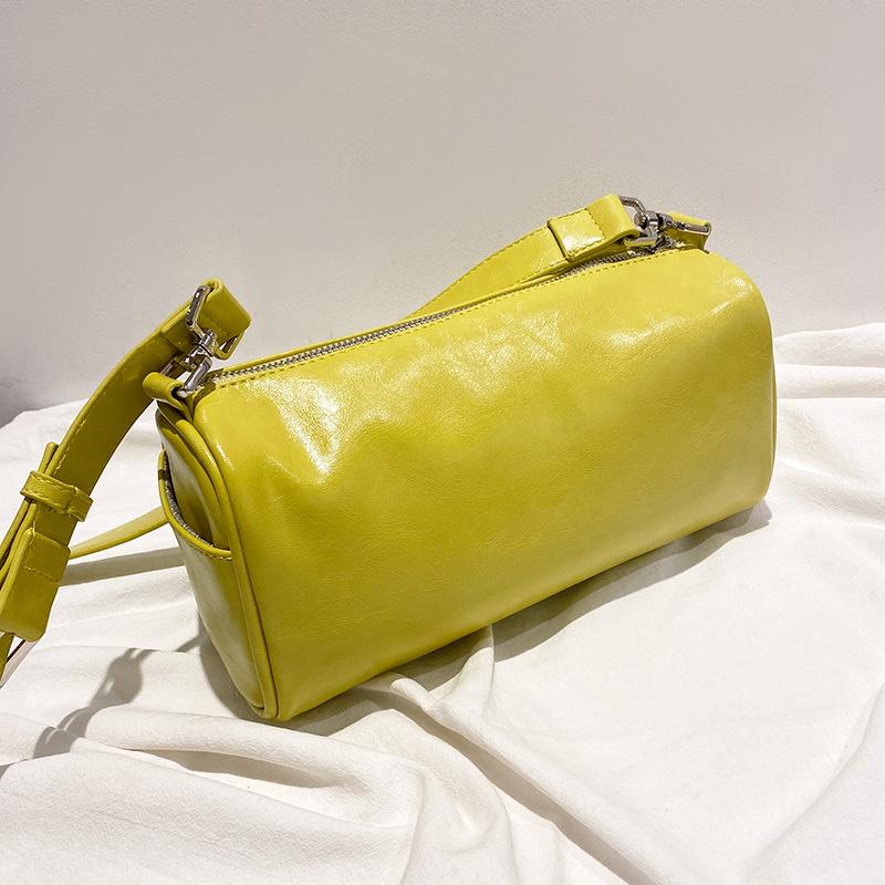 Ladies Bag Retro Oil Wax Boston Pillow Bag Cylinder Bag Joker Underarm Shoulder Messenger Bag