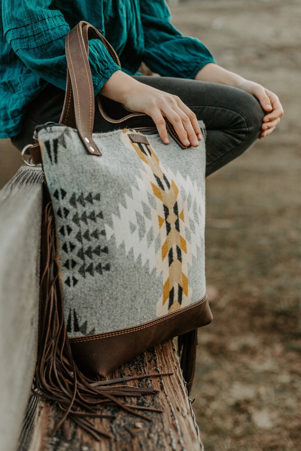 EVERYDAY FRINGE TOTE MADE WITH GRAY RANCHO ARROYO WOOL AND BROWN WAXED LEATHER